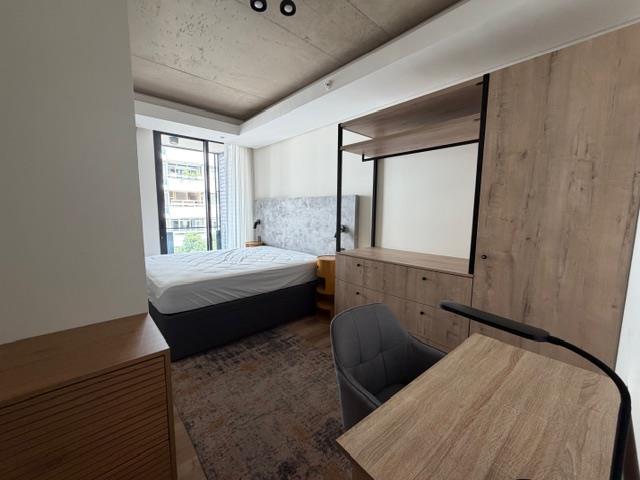 2 Bedroom Property for Sale in Sea Point Western Cape